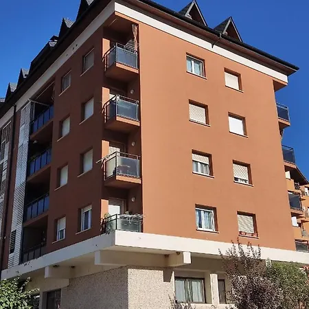 El Niuet -acollidor àtic-dúplex Cèntric Amb Vistes * Sort